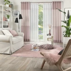 Gardine für Ihr Wohnzimmer