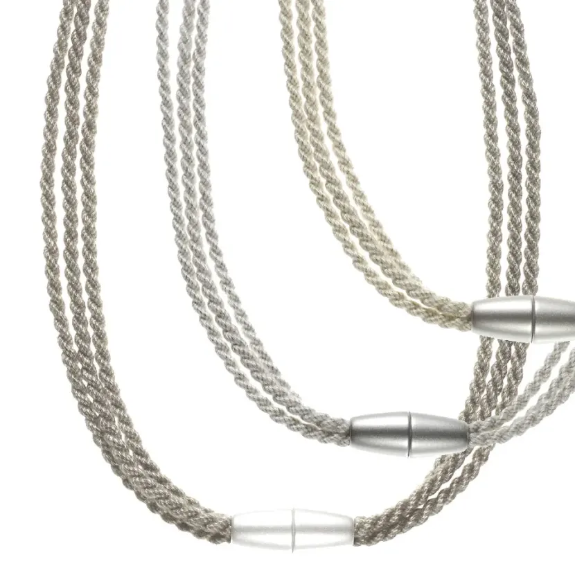 Raffhalter mit Magnetverschluss