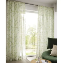 Zarte Gardine für Ihr Schlaf- oder Wohnzimmer